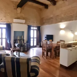 Vallettacharme - 2 Bedrooms Flat In The Heart Of The Valletta